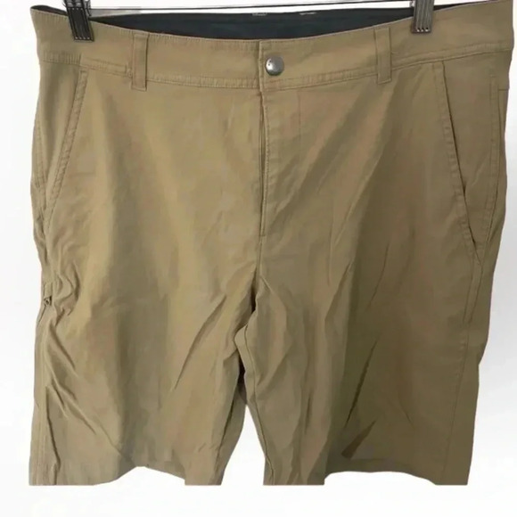 Colombia men’s shorts size 34 - Picture 1 of 4